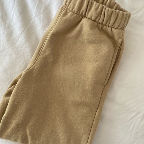 GAP Classic Joggers - Picture 4 of 5